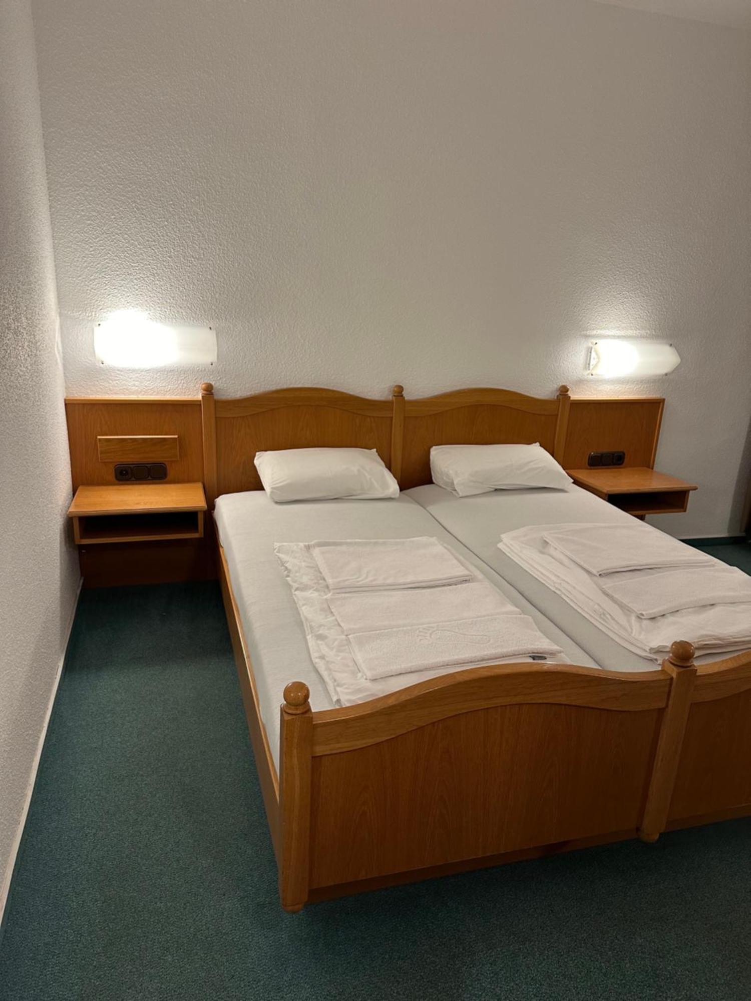 Hotel Sachsenhof リーザ エクステリア 写真